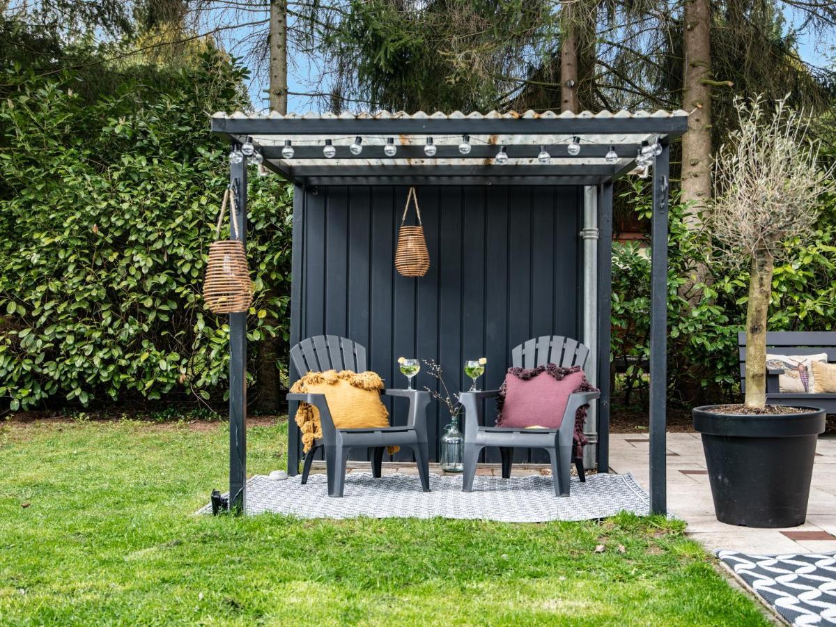 Stayatsas Tiny House Julia In De Bossen Op De Veluwe! เอเปอ ภายนอก รูปภาพ