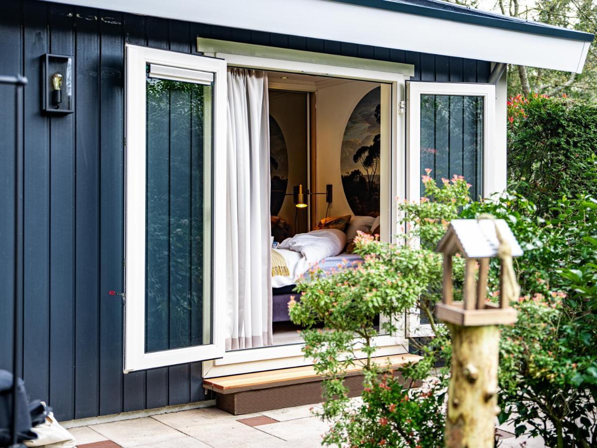 Stayatsas Tiny House Julia In De Bossen Op De Veluwe! เอเปอ ภายนอก รูปภาพ