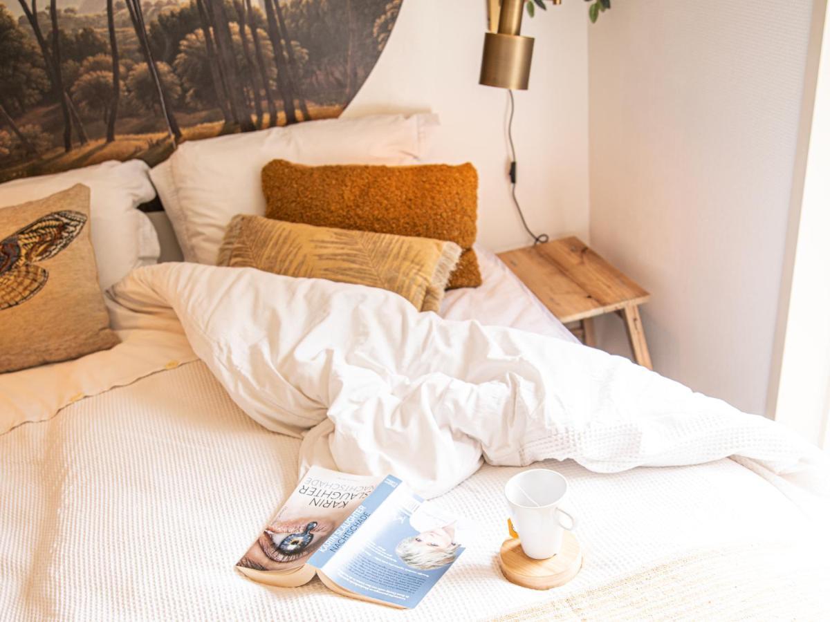 Stayatsas Tiny House Julia In De Bossen Op De Veluwe! เอเปอ ภายนอก รูปภาพ